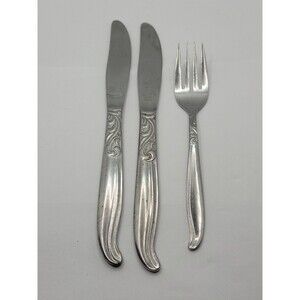 Acsons Vintage Stainless Steel Japan Dignity Butter Knives and 1 Dessert Fork